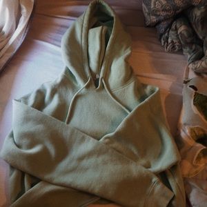 urban outfitters cropped sweater